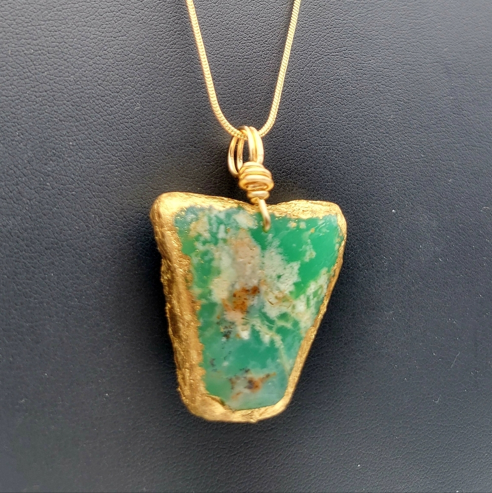 Crystal Gemstones pendants and Jewelry